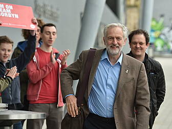 Underdog set to win UK Labour...